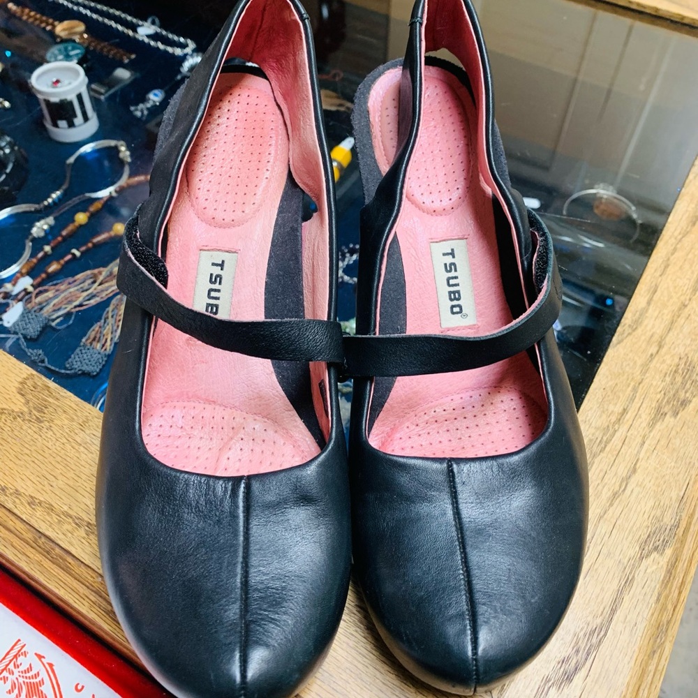 Tsubo Real Leather Mary Janes